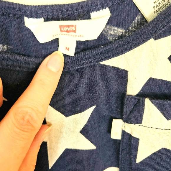 Levi's cotton star print tank M - Picture 2 of 5